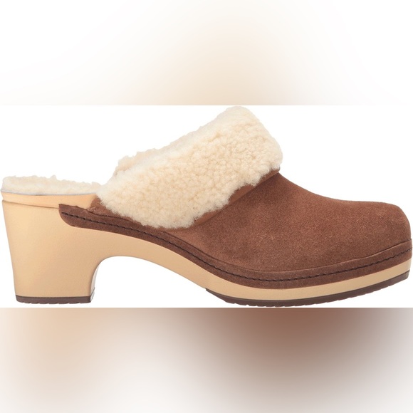 CROCS Shoes - Crocs  Women's Sarah Luxe Lined Clog Mule Espresso